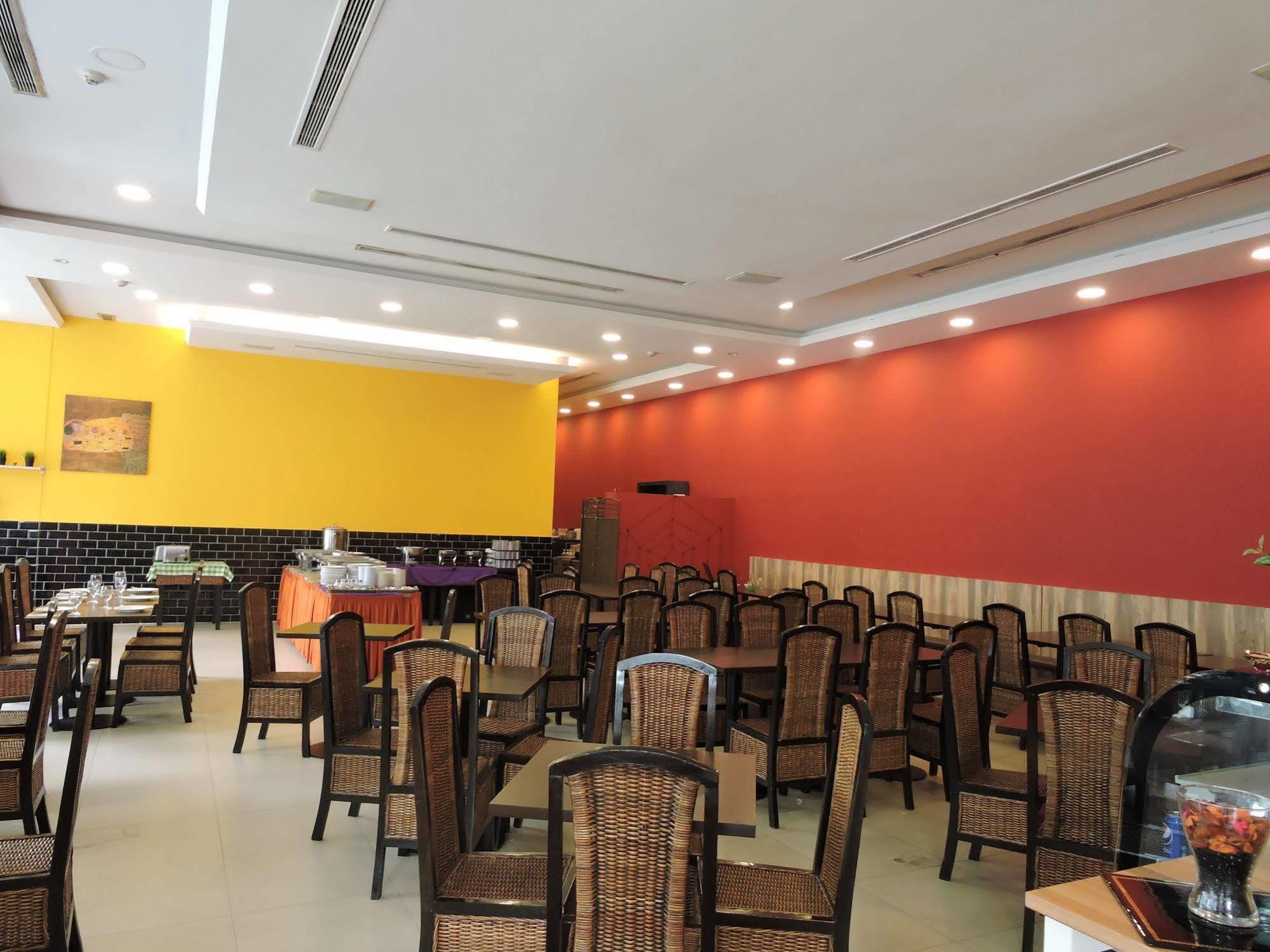 Holiday Inn Express Singapore Serangoon By Ihg Dış mekan fotoğraf